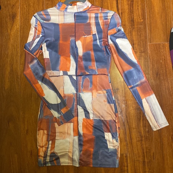 BODYCON | COLOR BLOCK - Picture 3 of 4